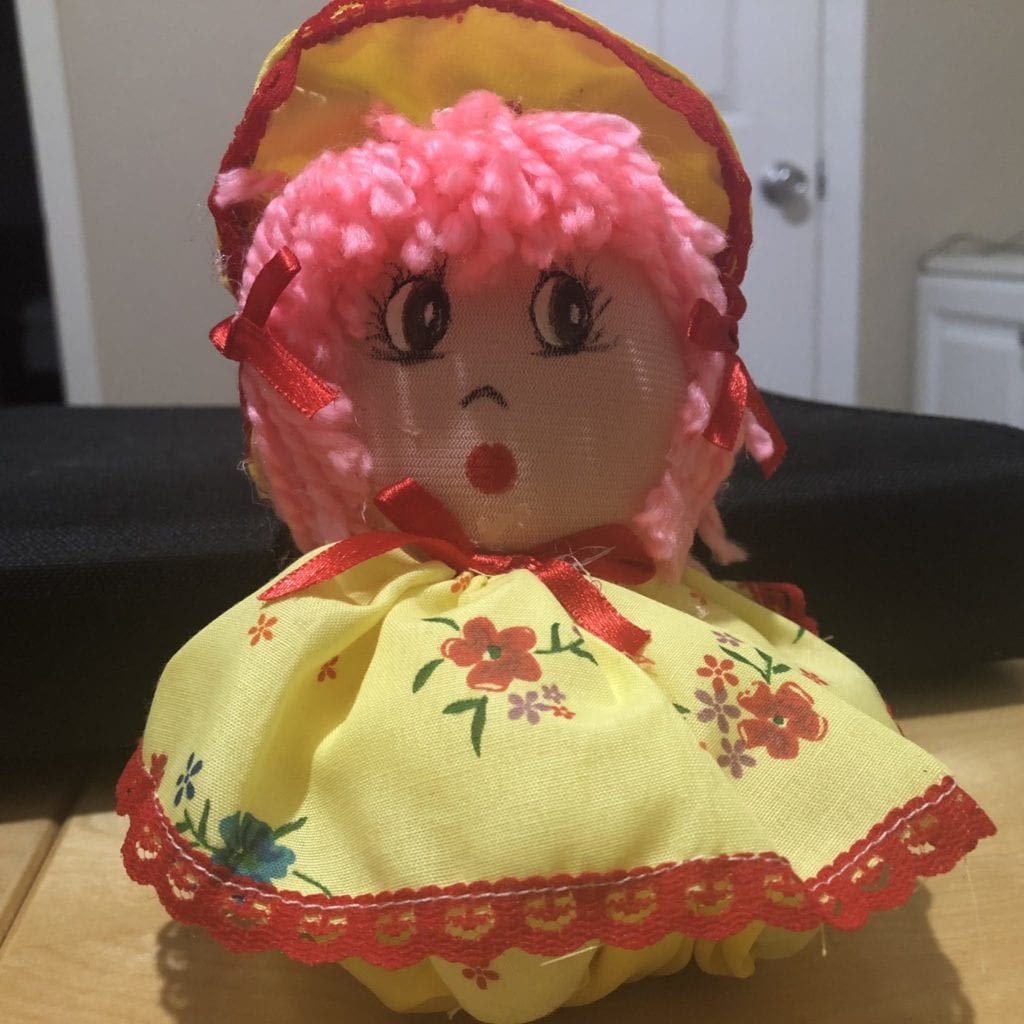 muñeca hecha a mano